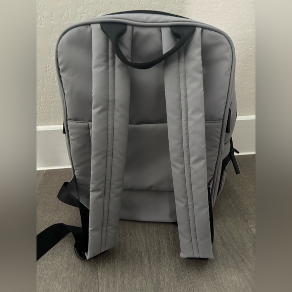 Calpak Luka 15 inch Backpack NWOT - Picture 4 of 6